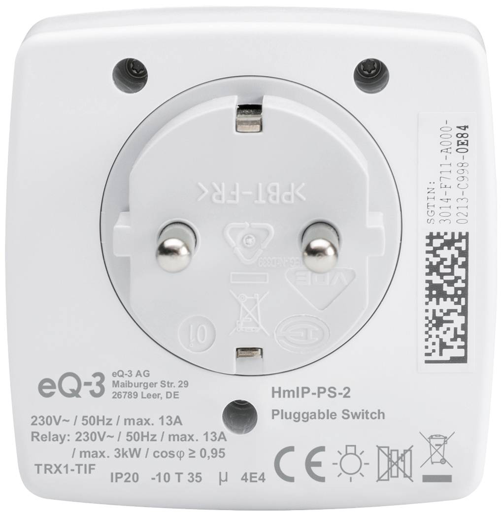 Rückseite eines Steckdosenschalters mit QR-Code, technischen Spezifikationen wie 230V/50Hz, Herstellerinformationen und Schutzklasse IP20.