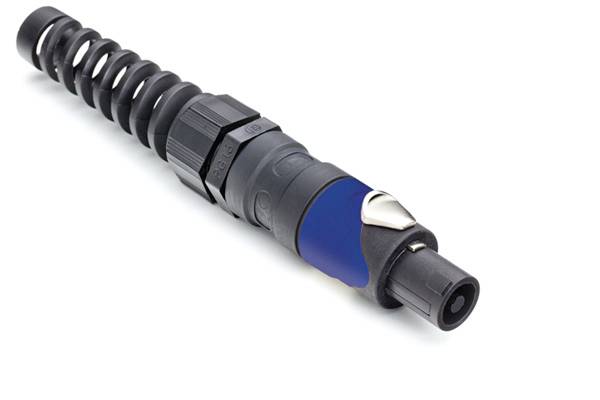 Ein schwarzer elektrischer Steckverbinder mit einer spiralförmigen Kabelentlastung und einem blauen Bereich, der auf einer weißen Oberfläche liegt.