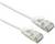 Zwei weiße Ethernet-Kabel mit RJ-45-Steckern, die zur Netzwerkverbindung genutzt werden.