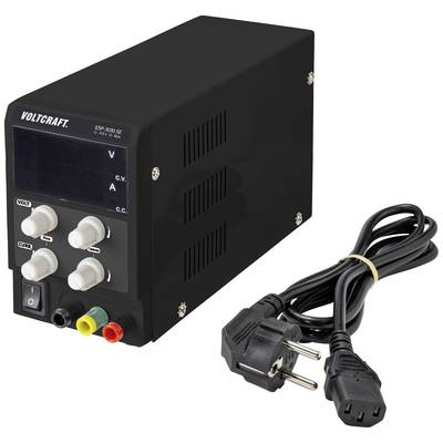 Schwarzes Voltcraft-Labornetzgerät mit vier Drehknöpfen zur Spannungseinstellung und Stromkabel, geeignet für elektrische Messungen.