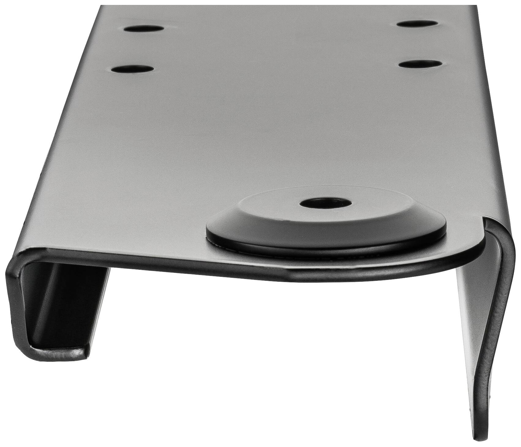 Metallhalterung mit vier Lochungen für Befestigung, gebogenes Ende zur Stabilisierung und Aufnahme von Gewicht, industrielles Design.