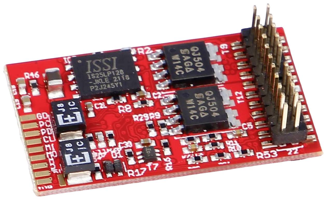 'Rote Leiterplatte mit mehreren schwarzen integrierten Schaltkreisen und goldenen Anschlüssen, verwendet für elektronische Verbindungen und Steuerungen.'