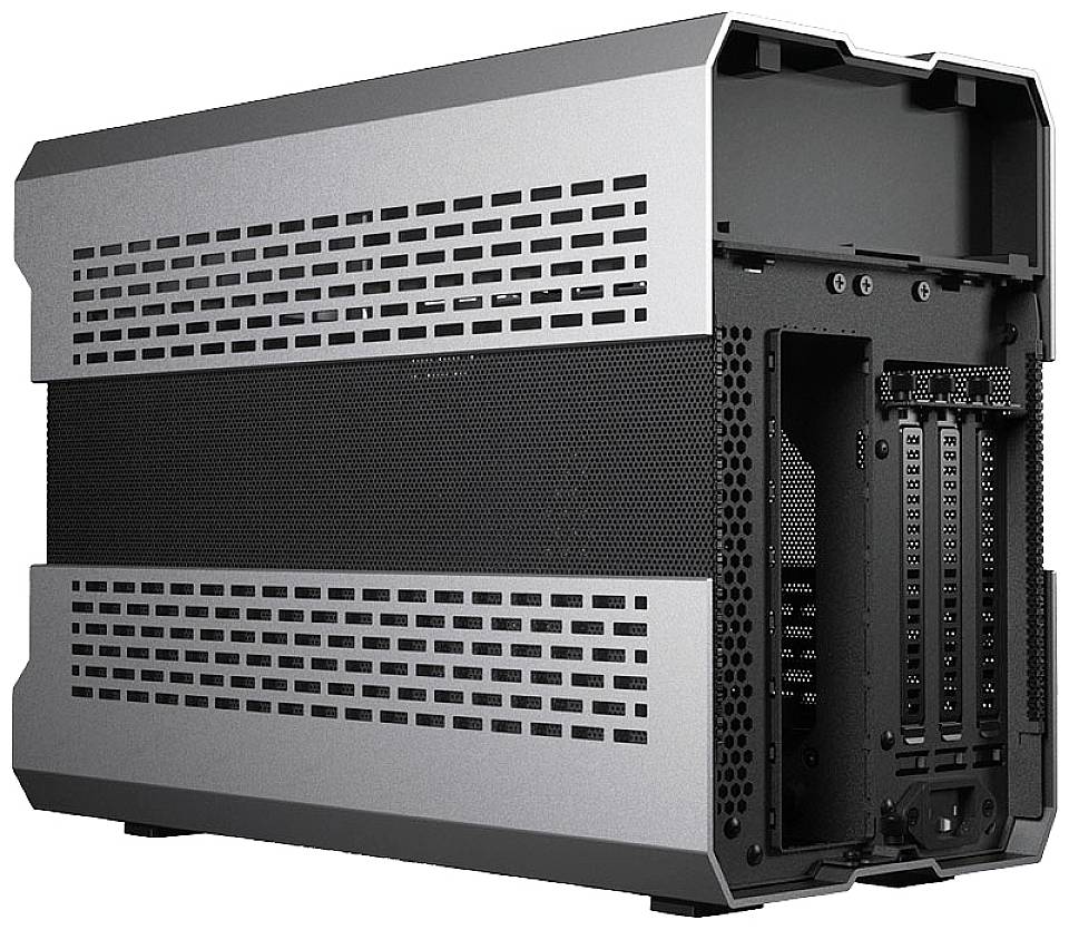 Ein silbernes Computergehäuse mit offener Rückseite zeigt mehrere Slots für Erweiterungskarten und eine belüftete Struktur.
