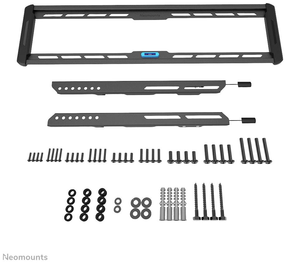 Ein Montagesatz mit einer TV-Halterung bestehend aus einer Rahmenhalterung, zwei Befestigungsschienen und diversen Schrauben und Unterlegscheiben.