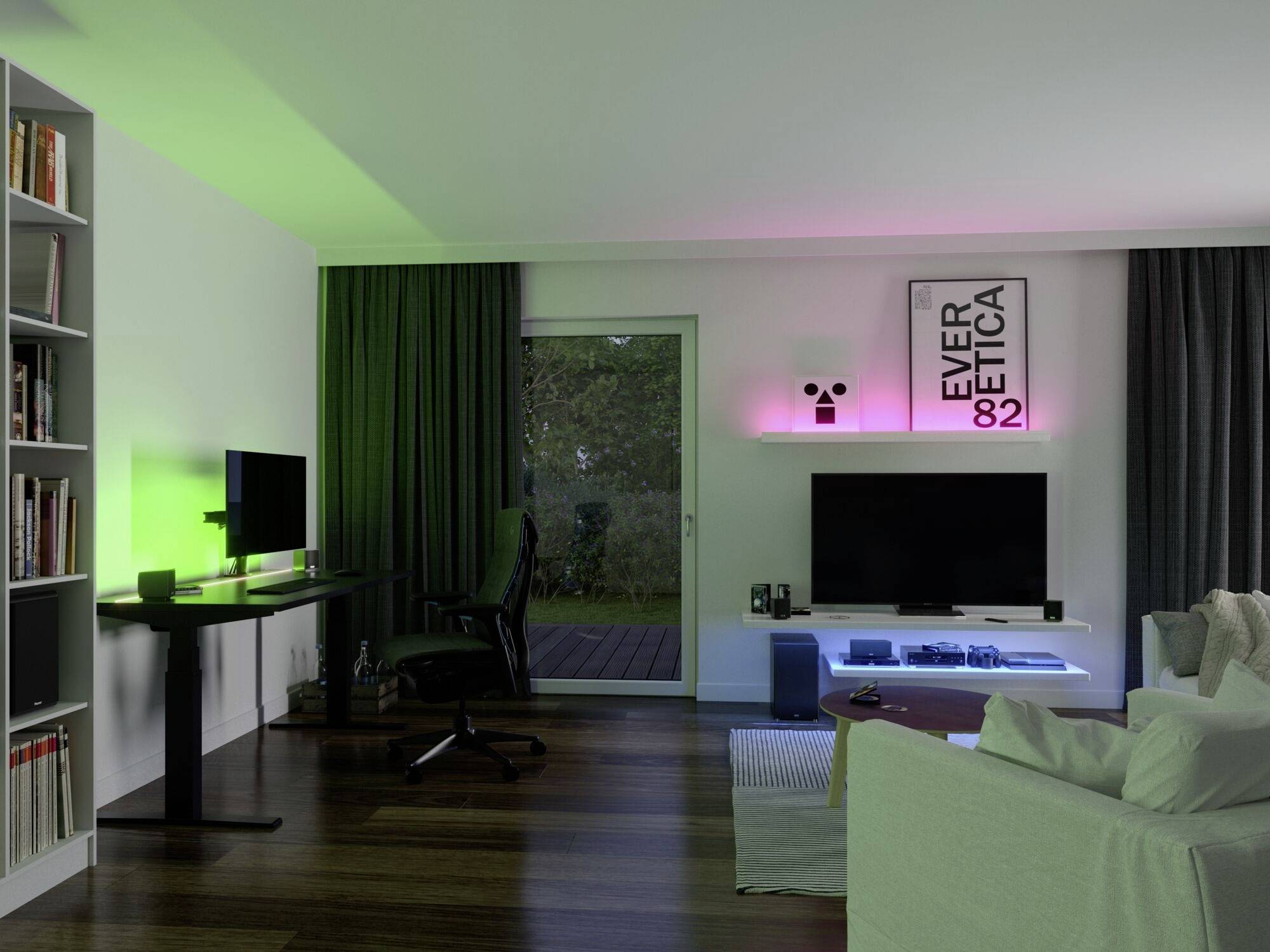 Modernes Wohnzimmer mit Schreibtisch, Computer, Fernseher und stimmungsvoller Beleuchtung in Grün und Rosa. Große Fensterfront mit Ausblick.