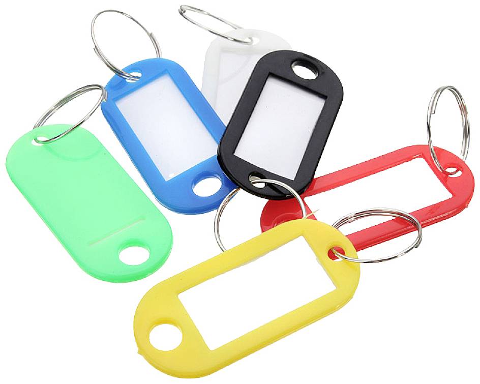 Sechs bunte Schlüsselanhänger aus Kunststoff in verschiedenen Farben liegen auf weißem Hintergrund. Jeder Anhänger hat ein kleines Sichtfenster.