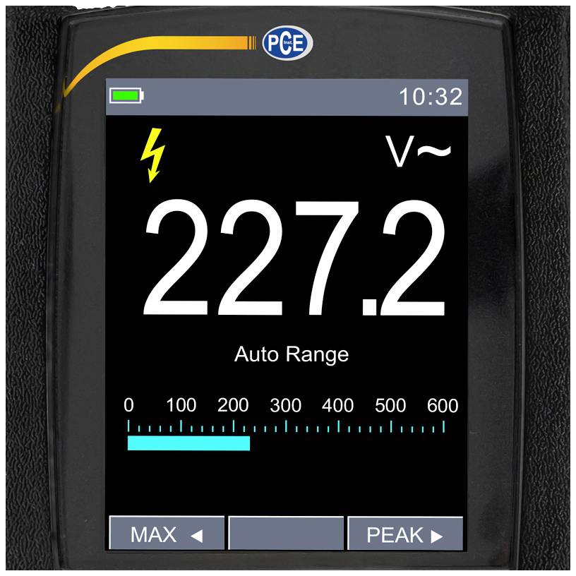 Gerätedisplay zeigt '227.2 V~' Spannung bei 'Auto Range' und aktueller Uhrzeit '10:32'. Oben links Blitzsymbol, unten Balkendiagramm.