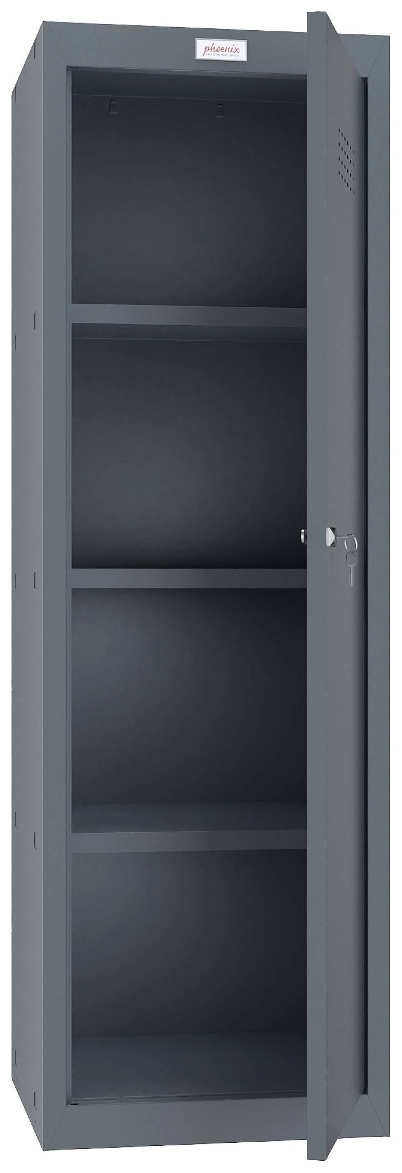 Ein grauer, geöffneter Metallschrank mit drei Einlegeböden, etikettiert oben mit einem kleinen Aufkleber.