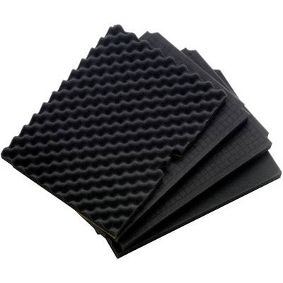 Stapel schwarzer akustischer Schaumstoffplatten mit wellenförmigen und Gittermuster-Strukturen, zusammengeklappt auf weißem Hintergrund gezeigt.