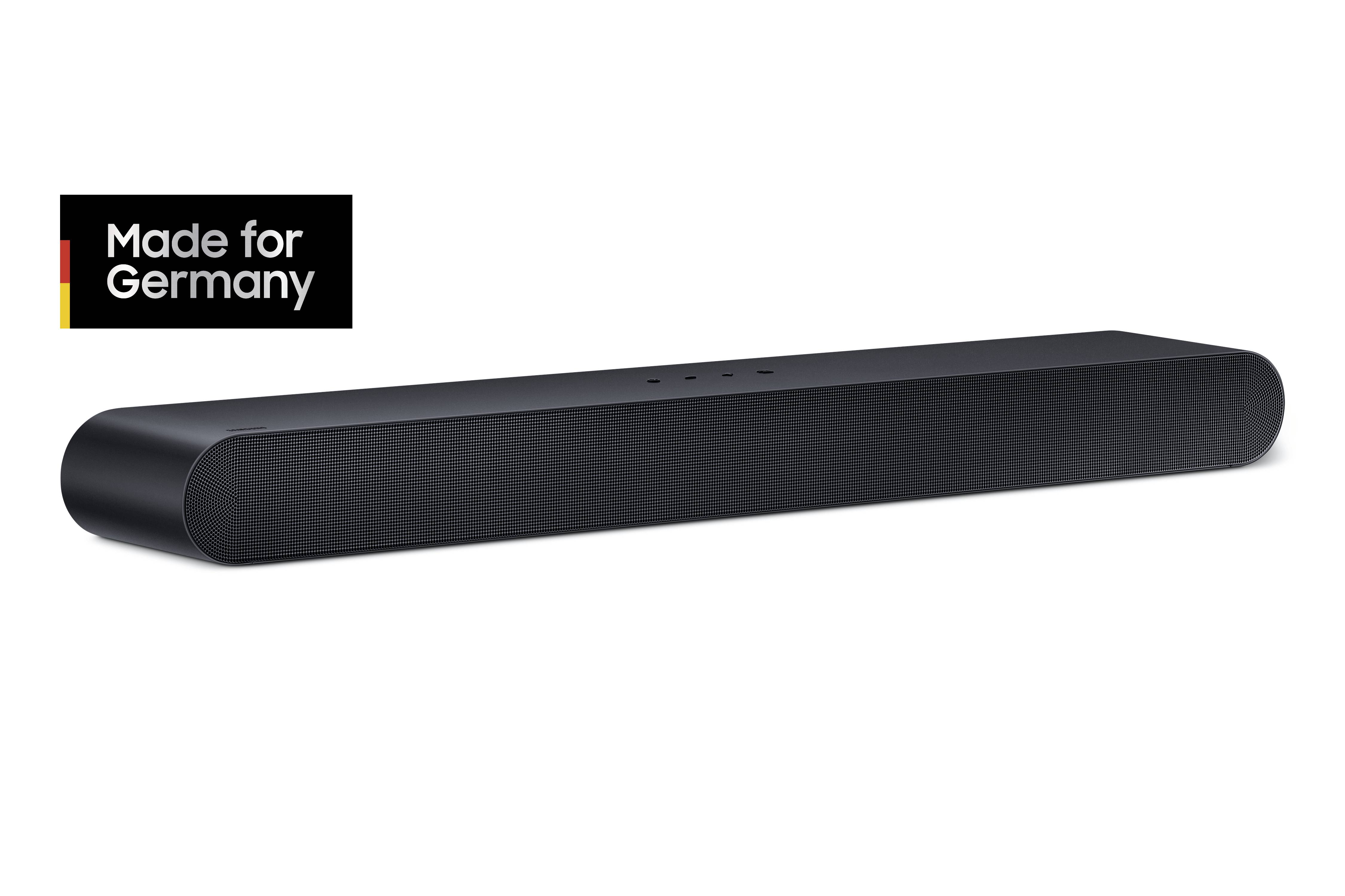 'Soundsystem in rechteckigem, schwarzem Design mit runden Ecken. Links oben Label: Made for Germany.'