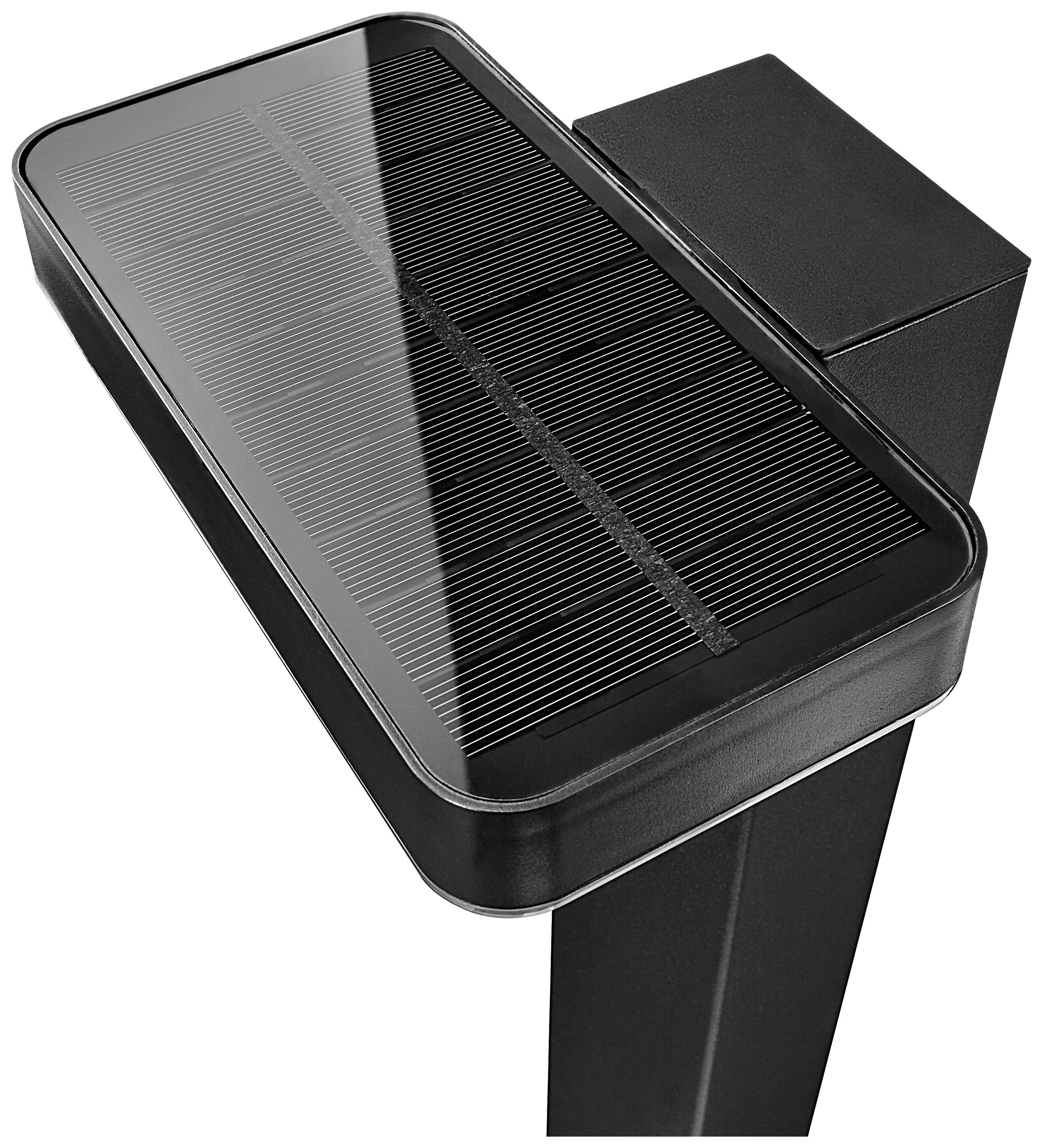 Schwarze Solarleuchte mit rechteckigem Solarpanel oben auf einem schlanken, eckigen Sockel. Ideal für Außenbeleuchtung.