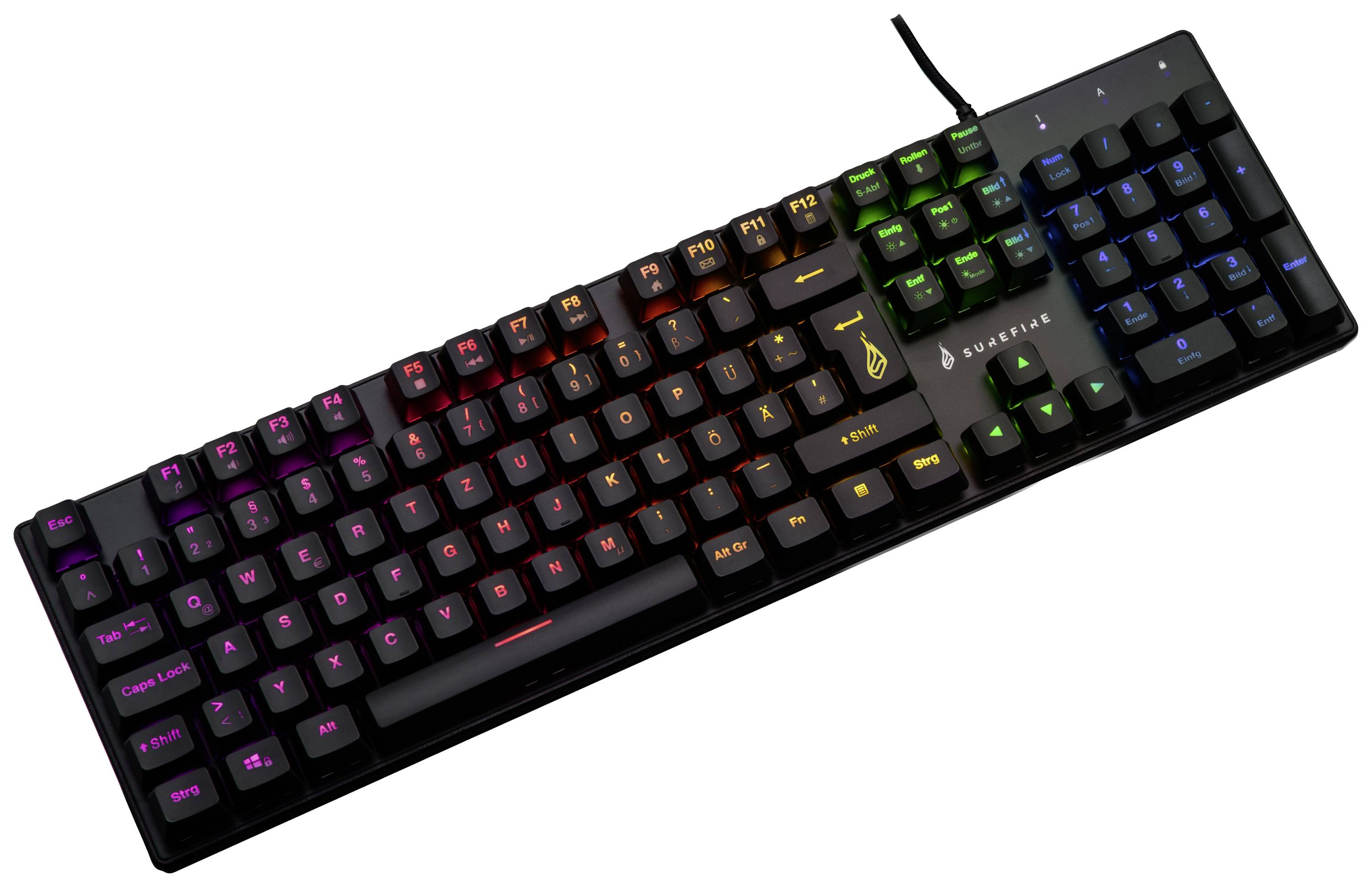 Eine mechanische Tastatur mit RGB-Hintergrundbeleuchtung, die in verschiedenen Farben leuchtet. Die Tastatur hat ein QWERTZ-Layout.