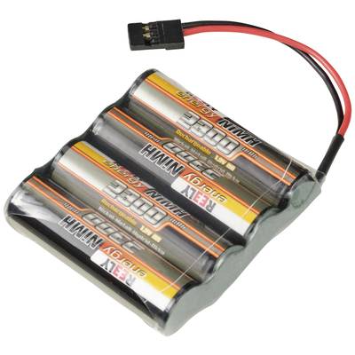 'Akkupack mit vier AA-Batterien, verbunden durch Kabel mit einem schwarzen Stecker. Beschriftet mit "Energy 2300 mAh" auf jeder Batterie.'