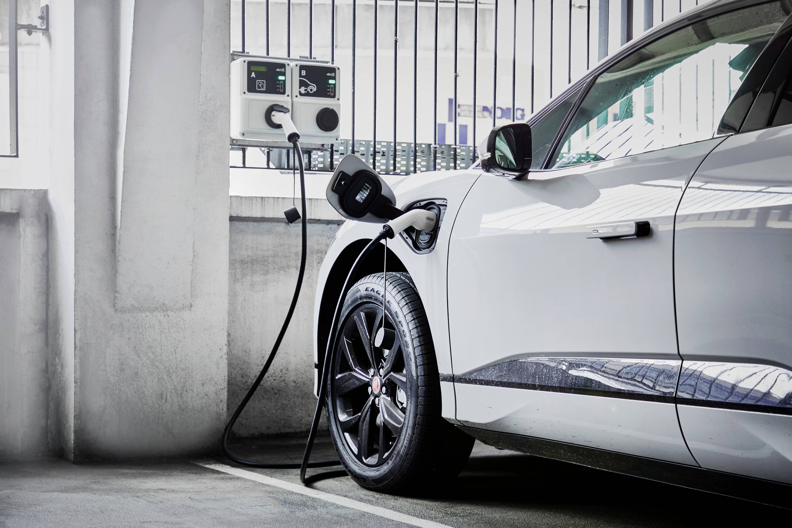 Ladekabel für Elektrofahrzeuge 32 A Ladestecker Typ2 OSRAM 5m 3-phasig-16