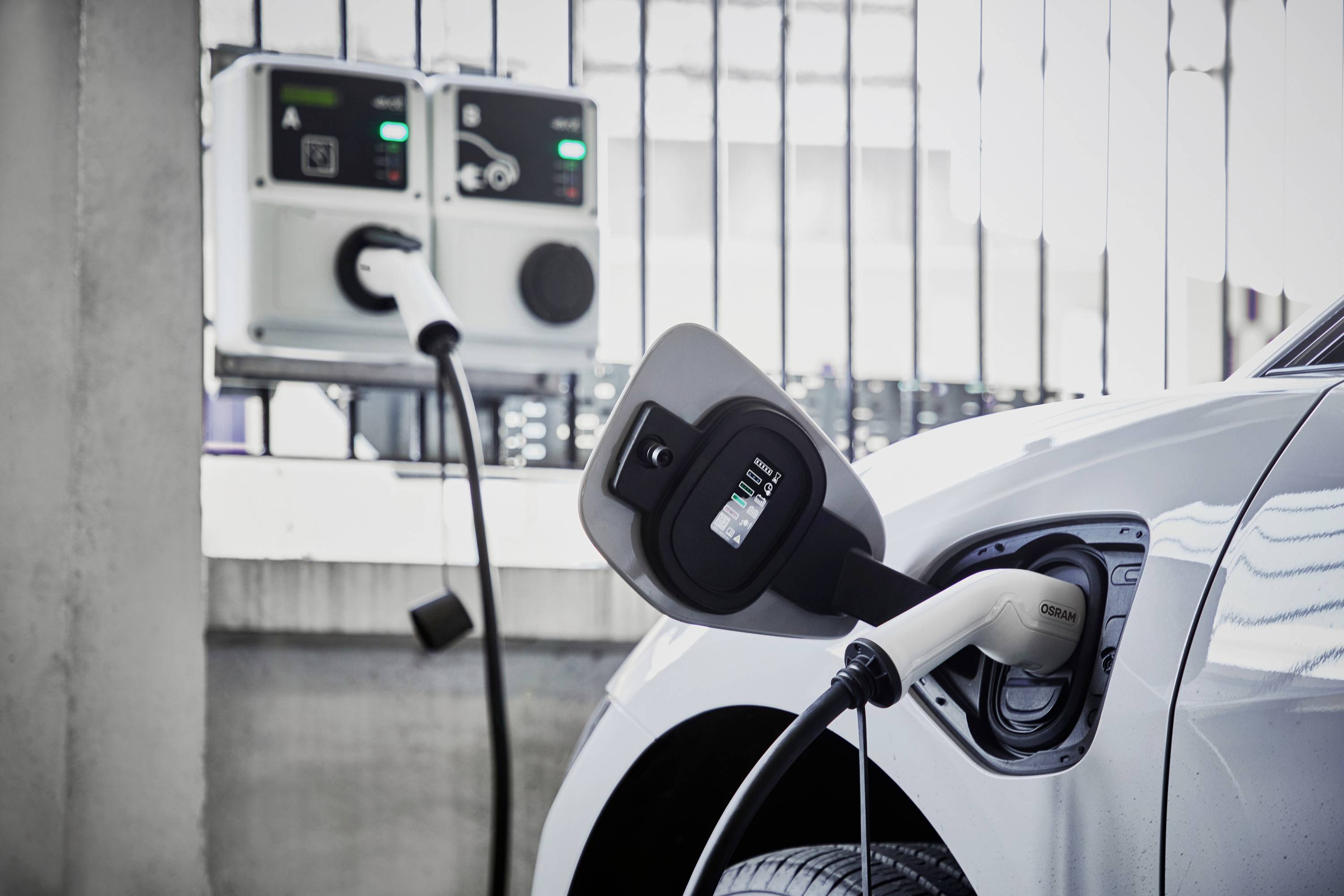 Ladekabel für Elektrofahrzeuge 32 A Ladestecker Typ2 OSRAM 5m 3-phasig-17