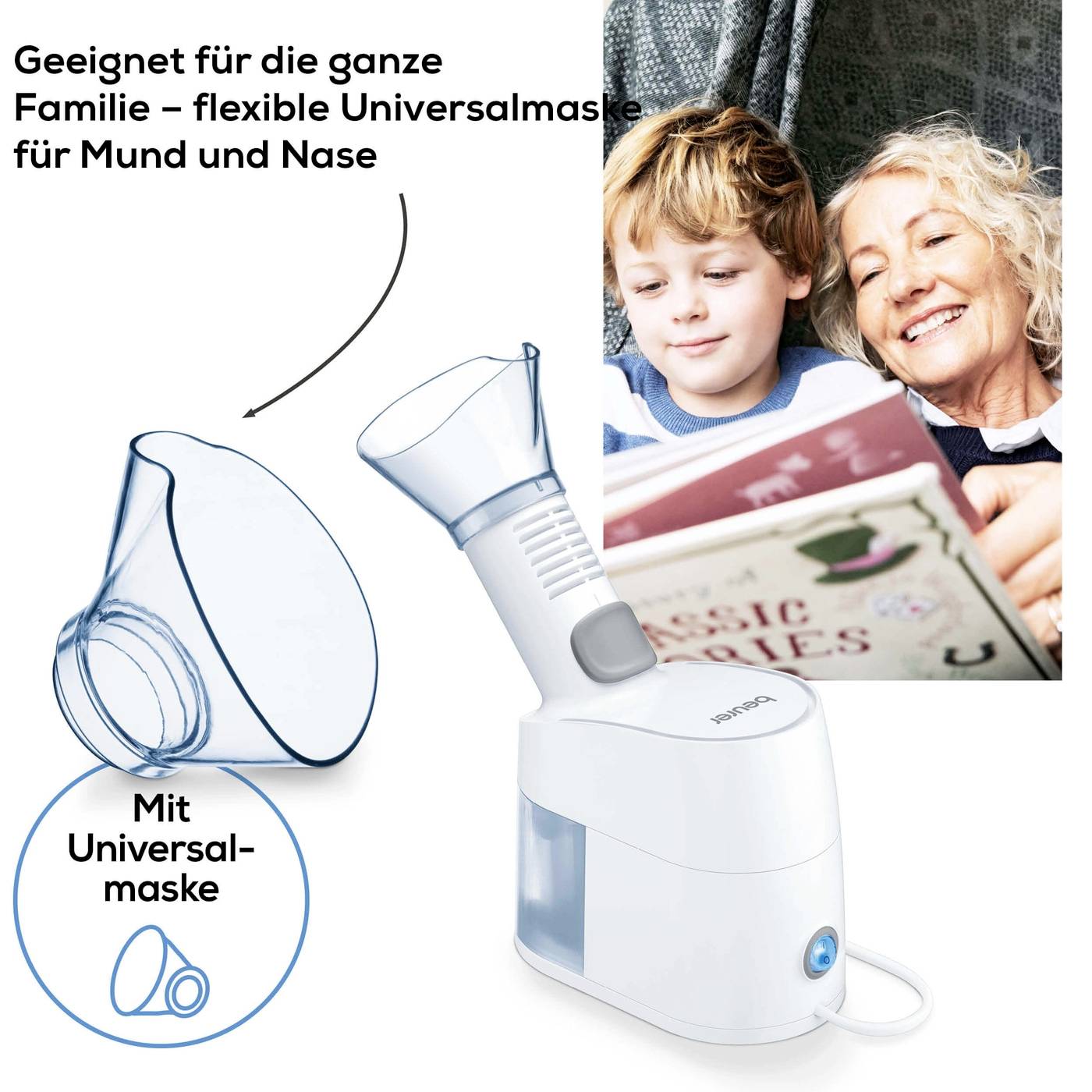 'Geeignet für die ganze Familie – flexible Universaltmaske für Mund und Nase. Mit Universaltmaske.' Eine Frau und ein Kind lesen gemeinsam ein Buch.