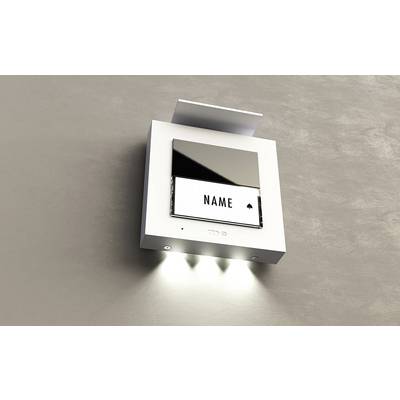 Eine moderne Außenlampe mit einem rechteckigen Spiegel und einem Schild darunter mit der Aufschrift 'NAME'.