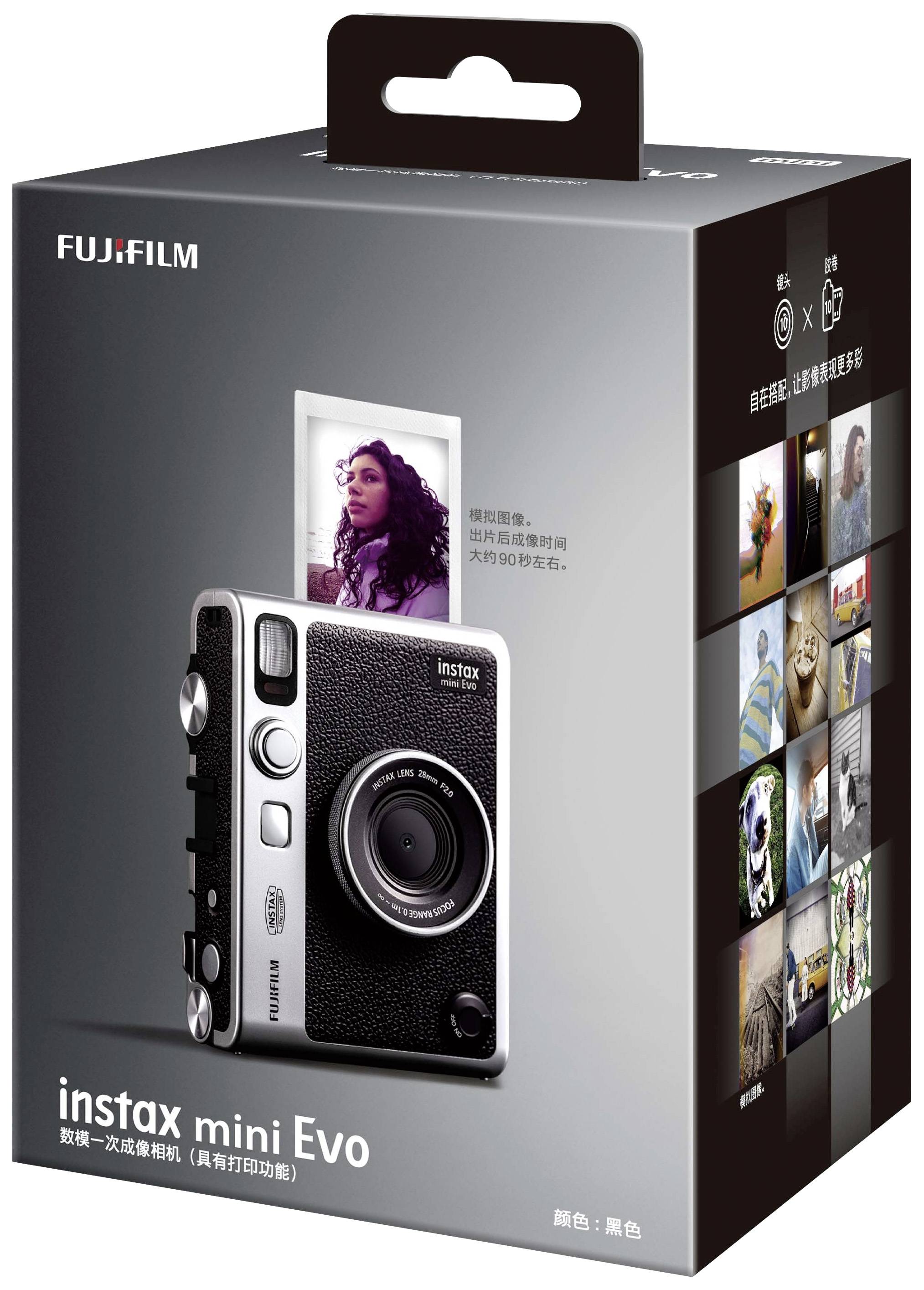 Die Verpackung zeigt eine Polaroid-Kamera 'Instax Mini Evo' von Fujifilm, mit einem Foto, das aus der Kamera ragt.