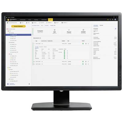 Bildschirm mit einer Softwareoberfläche zur Qualitätsüberwachung. Zeigt Computerinformationen, Prüfergebnisse und Messdaten an.