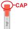 Ein silberner Stift mit rotem Deckel. Der Deckel ist durch einen roten Kreis markiert, daneben steht groß 'CAP'.