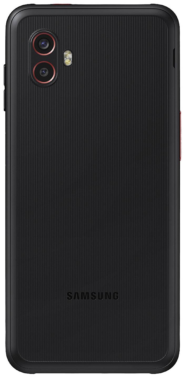 Ein schwarzes Smartphone von Samsung mit zwei rückseitigen Kameras und einem Blitz. Die Oberfläche ist texturiert.