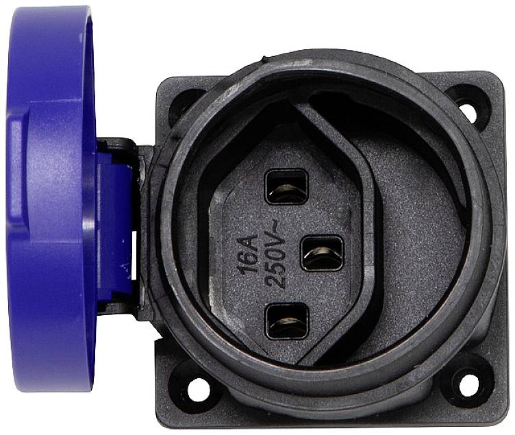 Steckdose mit Schutzdeckel, geeignet für 16A und 250V, zeigt drei Löcher für Steckerstifte.