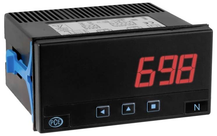 Schwarzes digitales Bedienfeld mit Display zeigt '698' in roten LEDs an, mit kleinen blauen Steuertasten und einem PCE-Logo auf der Vorderseite.
