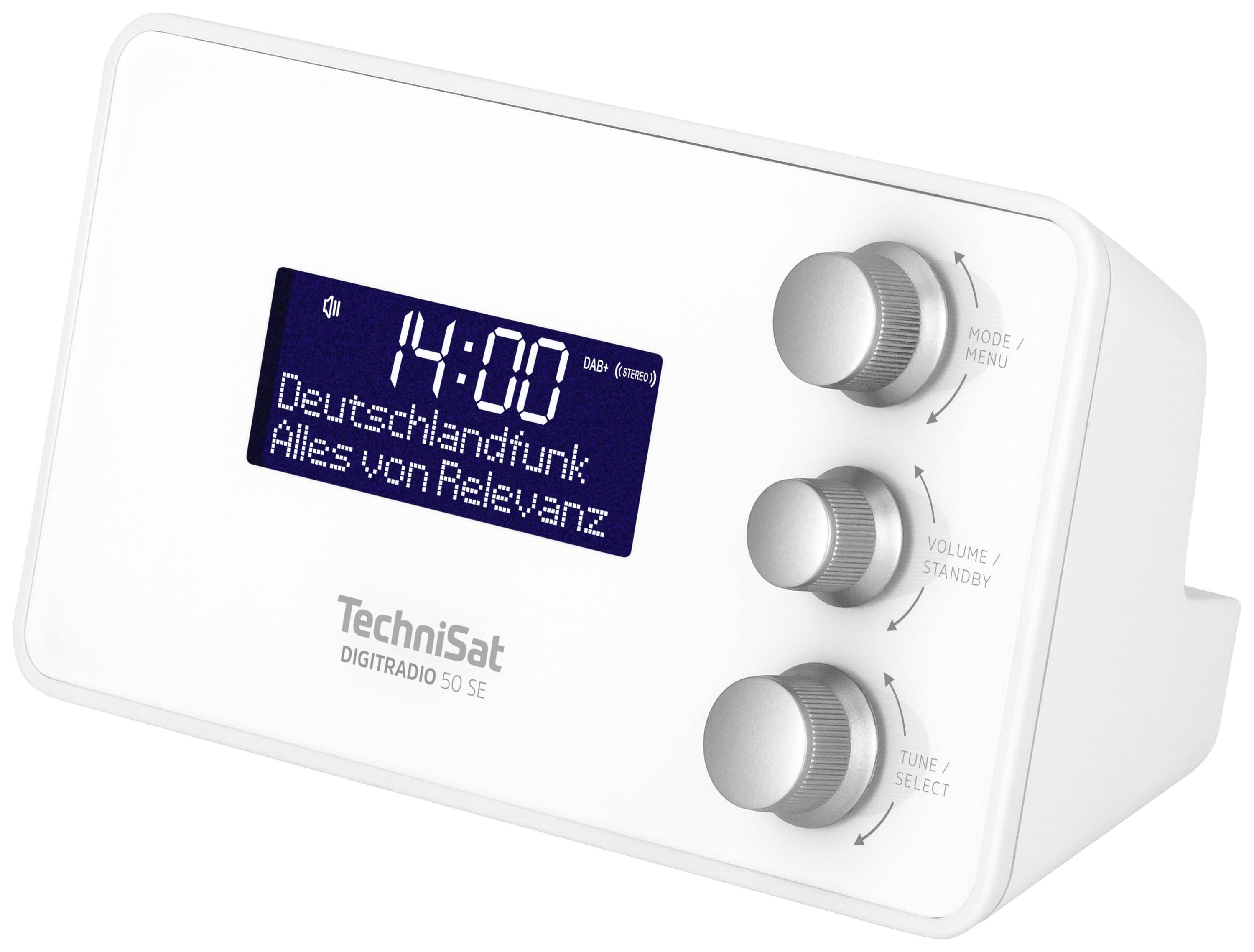 Ein weißes Digitalradio zeigt die Uhrzeit 14:00 und den Radiosender 'Deutschlandfunk' mit dem Slogan 'Alles von Relevanz'.