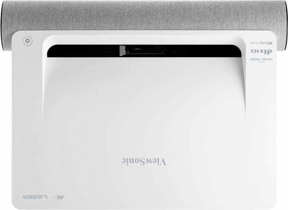 'ViewSonic Beamer von oben, weißes Gehäuse mit grauem Stoffdetail. 4K Laser-Technologie und DLP Display. Produktname sichtbar.'