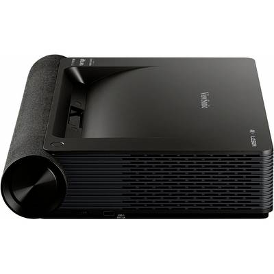 Ein schwarzer Projektor mit der Aufschrift 'ViewSonic' und '4K Laser'. Das Gerät hat ein modernes Design mit Lüftungsgittern an der Seite.