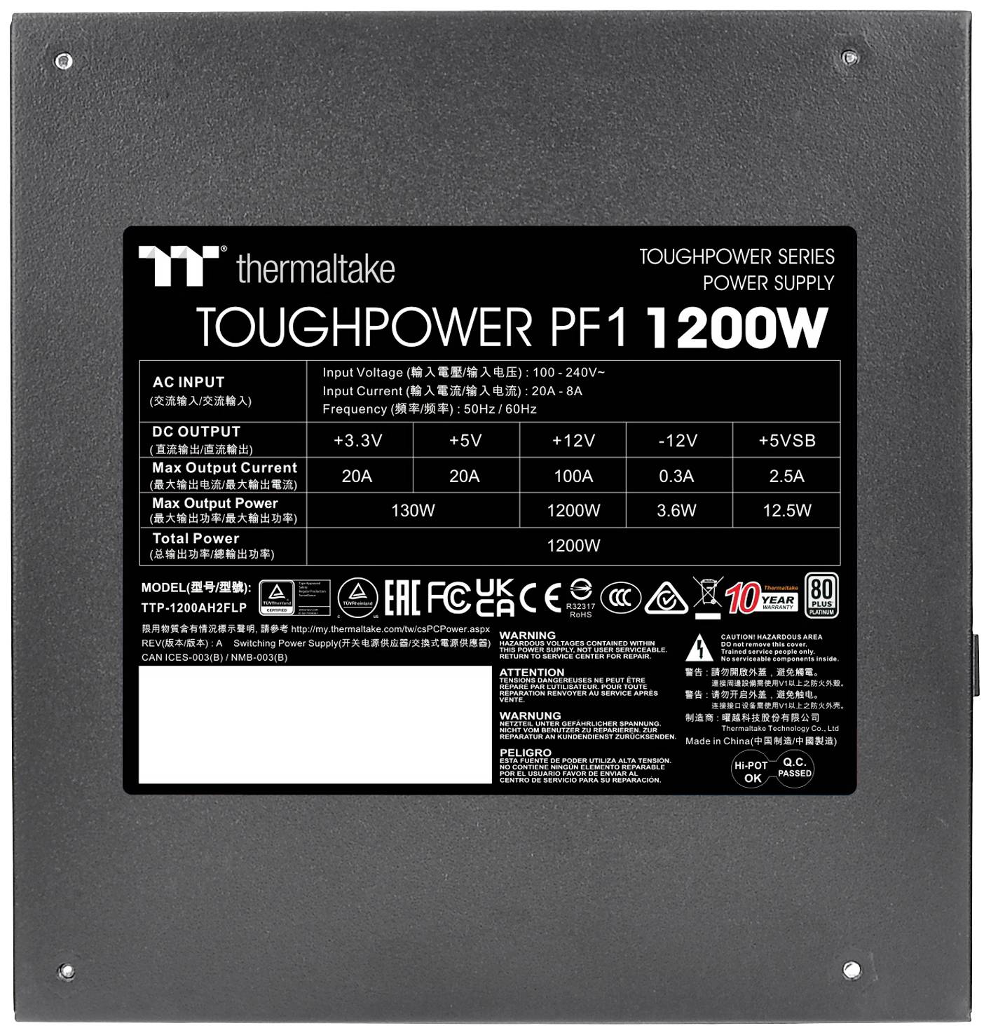 Ein Netzteil mit 1200W Leistung von Thermaltake, Modell Toughpower PF1. Zeigt technische Spezifikationen und Sicherheitswarnungen.