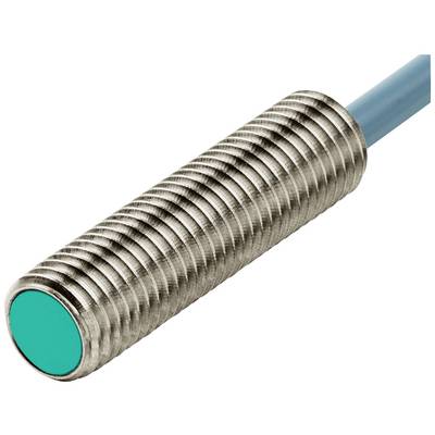 Ein zylindrischer induktiver Näherungssensor mit geripptem Metallgehäuse und grüner Fläche an einem blauen Kabel.