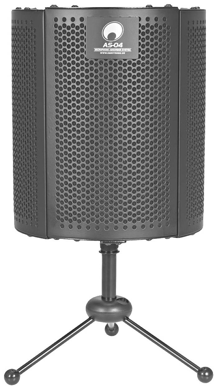 Ein schwarzer Mikrofon-Abschirmreflektor auf einem dreibeinigen Ständer, der Schall bei Aufnahmen reduziert.