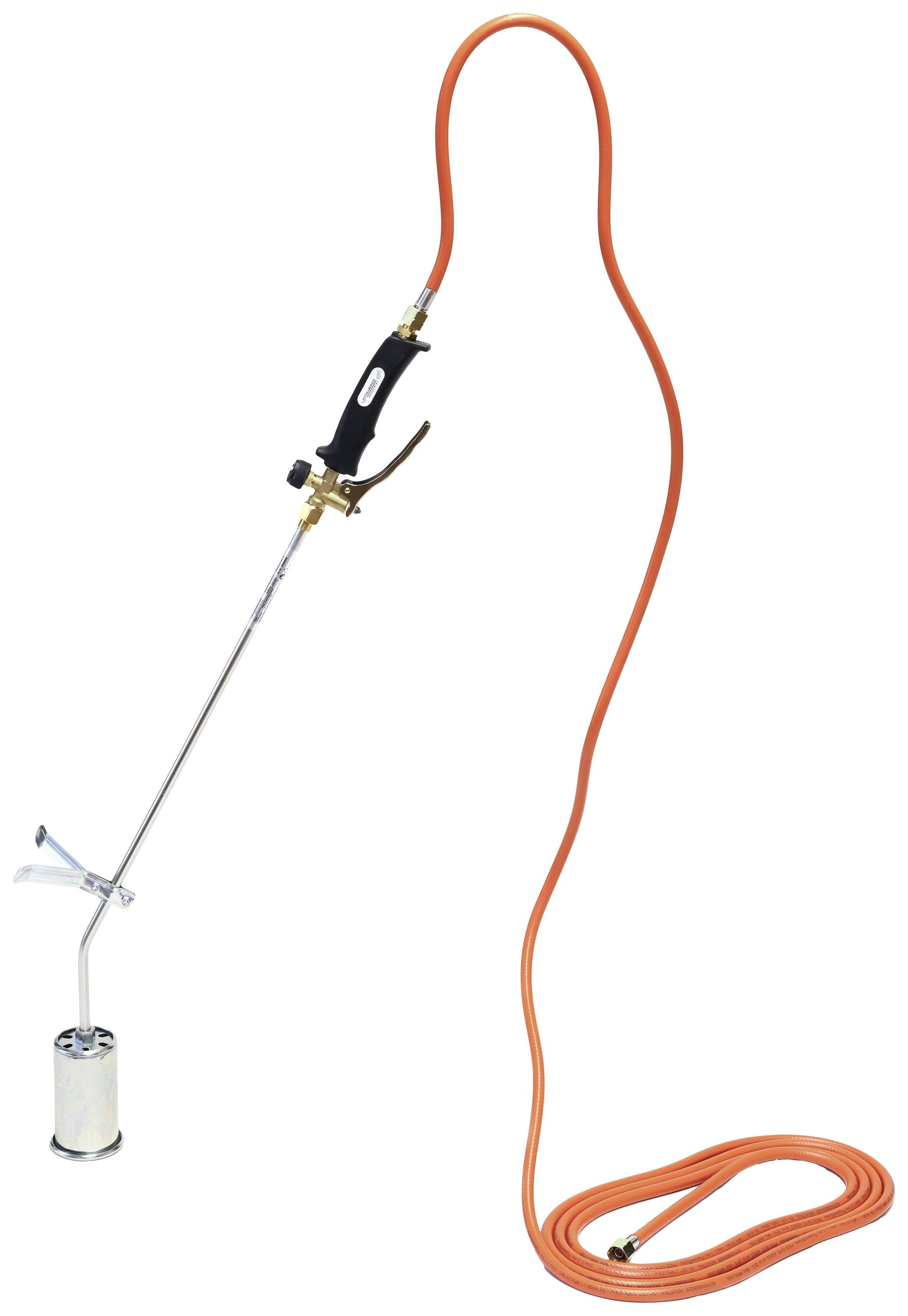 Ein Unkrautbrenner mit langem, orangefarbenem Schlauch und silbernem Brennerkopf. Geeignet zur Entfernung von Unkraut ohne Chemikalien.