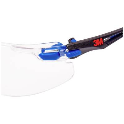Schutzbrille mit klarem Glas und schwarzem Rahmen, 3M-Logo in Rot, blaue Akzente an den Bügeln. Ideal für Augenschutz bei Arbeiten.