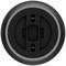 Ein schwarzer, runder Knopf mit zwei Einsteckmöglichkeiten, möglicherweise für elektrische Geräte oder Adapter verwendet.