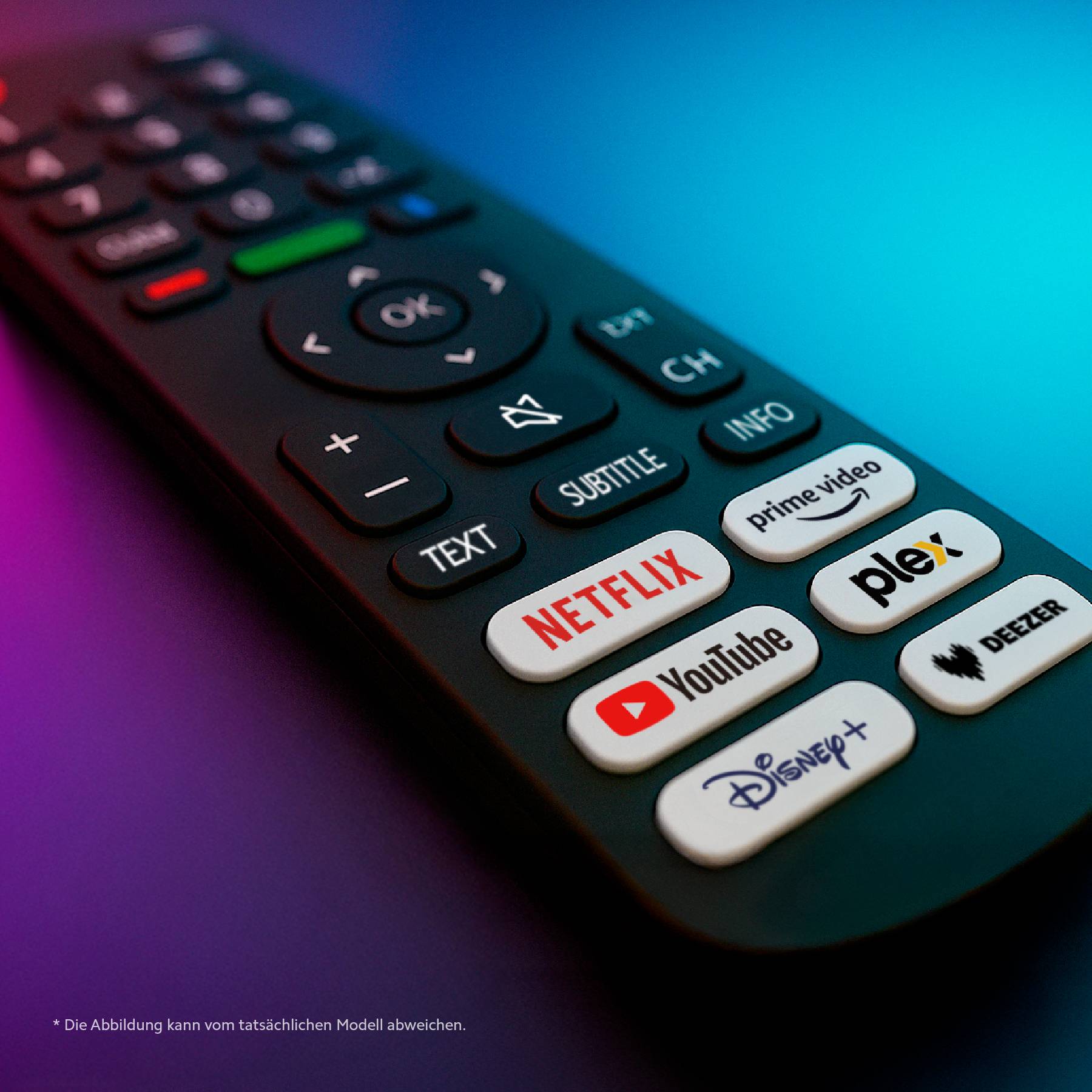 Fernbedienung mit Streaming-Service-Tasten wie Netflix, Prime Video, Plex, Disney+ und Deezer in einer dunklen, farbenfrohen Umgebung.