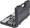 'Schwarzer Werkzeugkoffer mit geöffnetem Deckel, zeigt verschiedene Steckschlüssel und Verlängerungen, bereit für den Einsatz.'