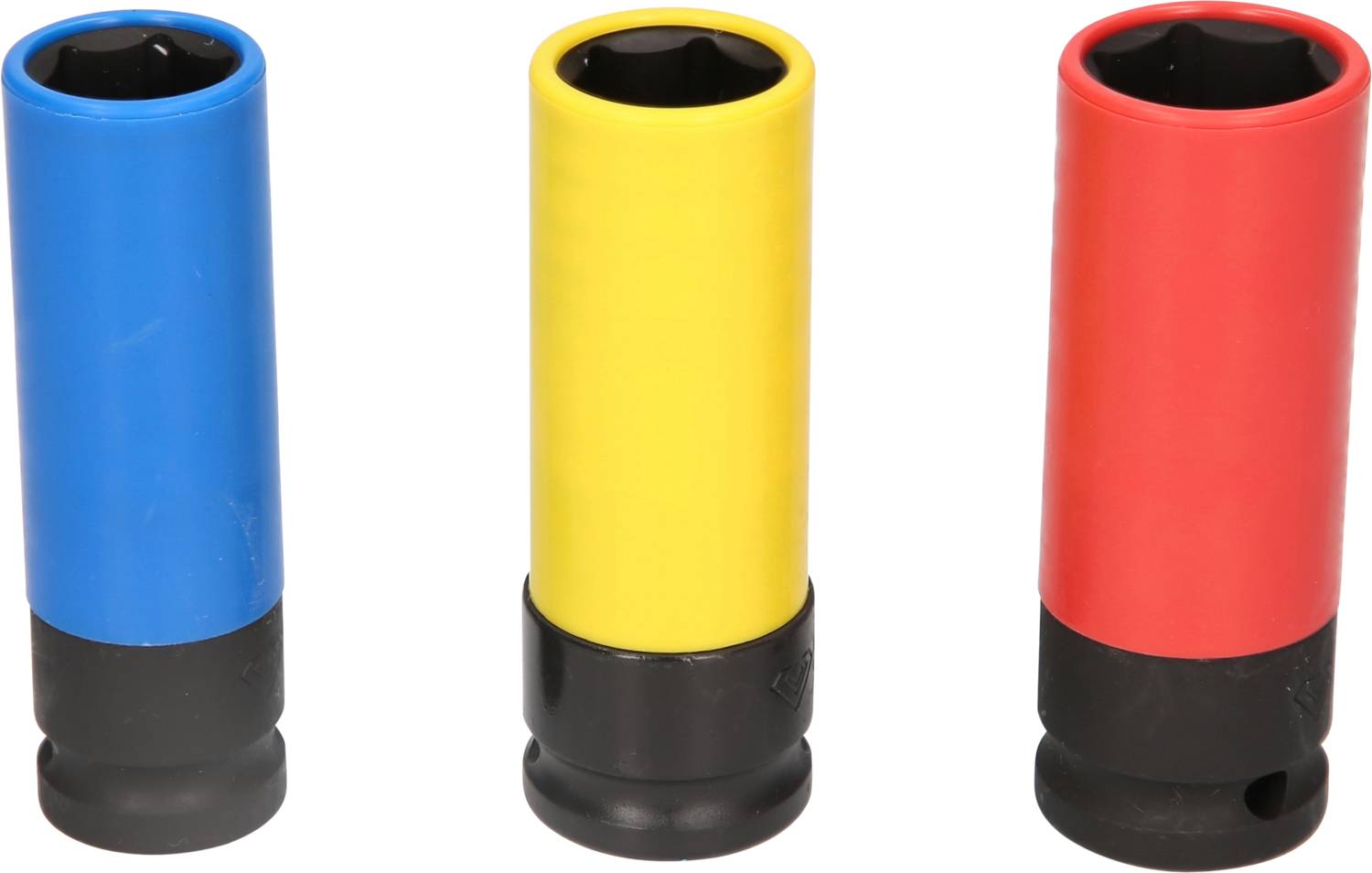 Drei farbige Steckschlüssel: blau, gelb, rot. Kunststoffummantelung für Felgenschutz. Auf weißem Hintergrund.
