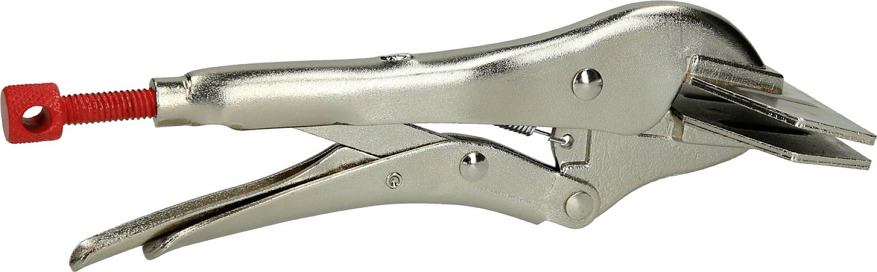 Metallische Gripzange mit rotem Spannschraubgriff, vollständig geöffnet, auf weißem Hintergrund. Könnte in Werkstätten zum Halten von Objekten verwendet werden.