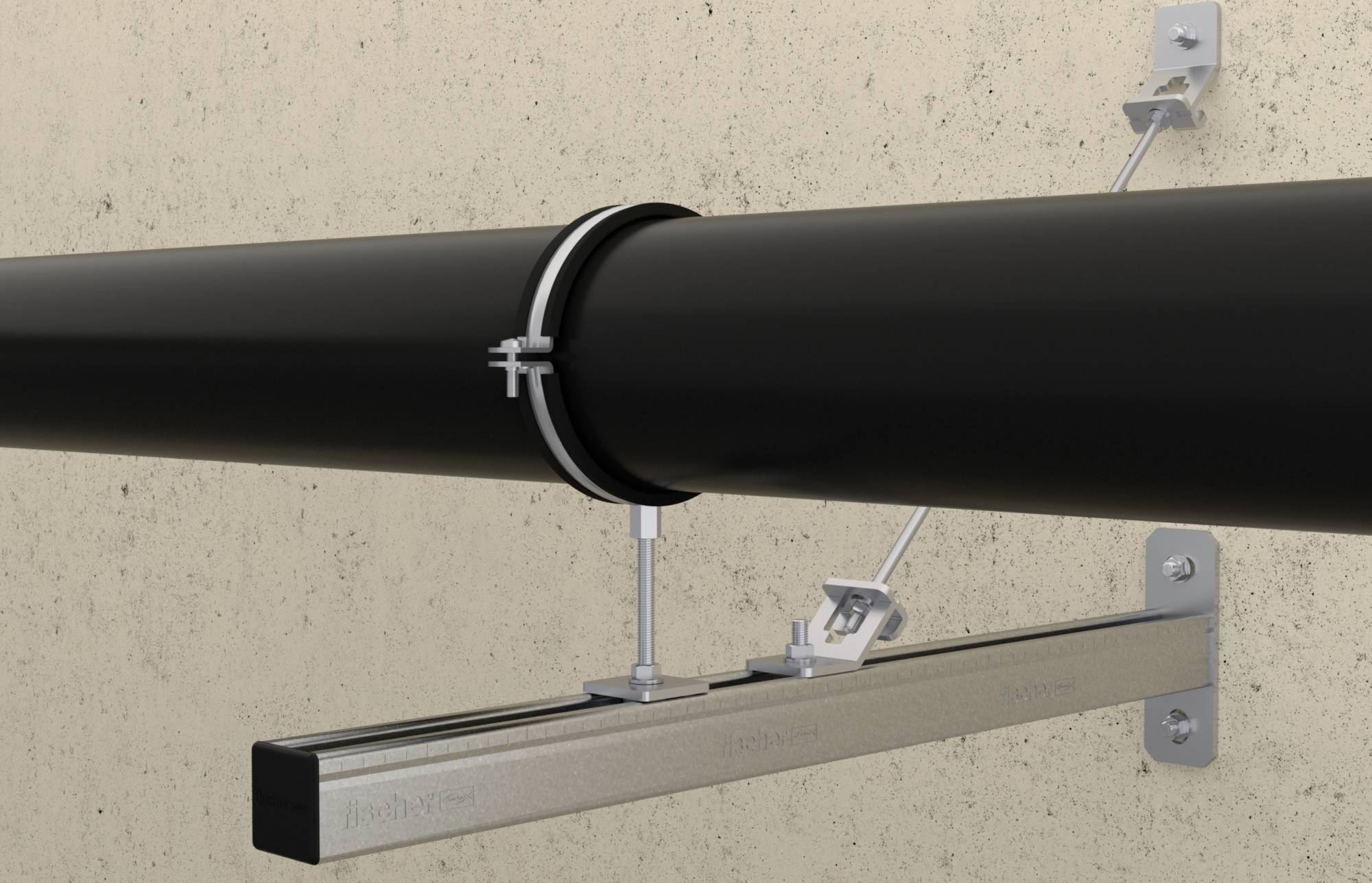 Ein großes schwarzes Rohr an einer Wand befestigt, unterstützt durch Metallhalterungen und -seile. Darstellung eines Rohrbefestigungssystems.