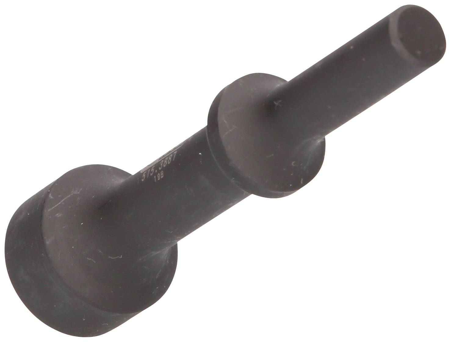 Schwarzes, zylindrisches Metallteil mit drei abgestuften Abschnitten. Es kann Teil einer Maschine oder eines Werkzeugs sein.