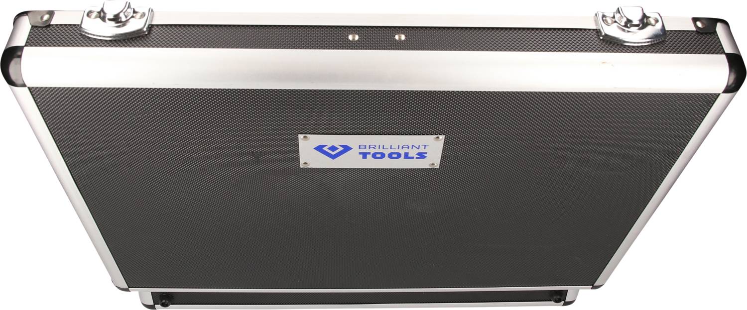 Ein grauer Werkzeugkoffer mit zwei silbernen Verschlüssen und dem Logo 'Brilliant Tools' in der Mitte.