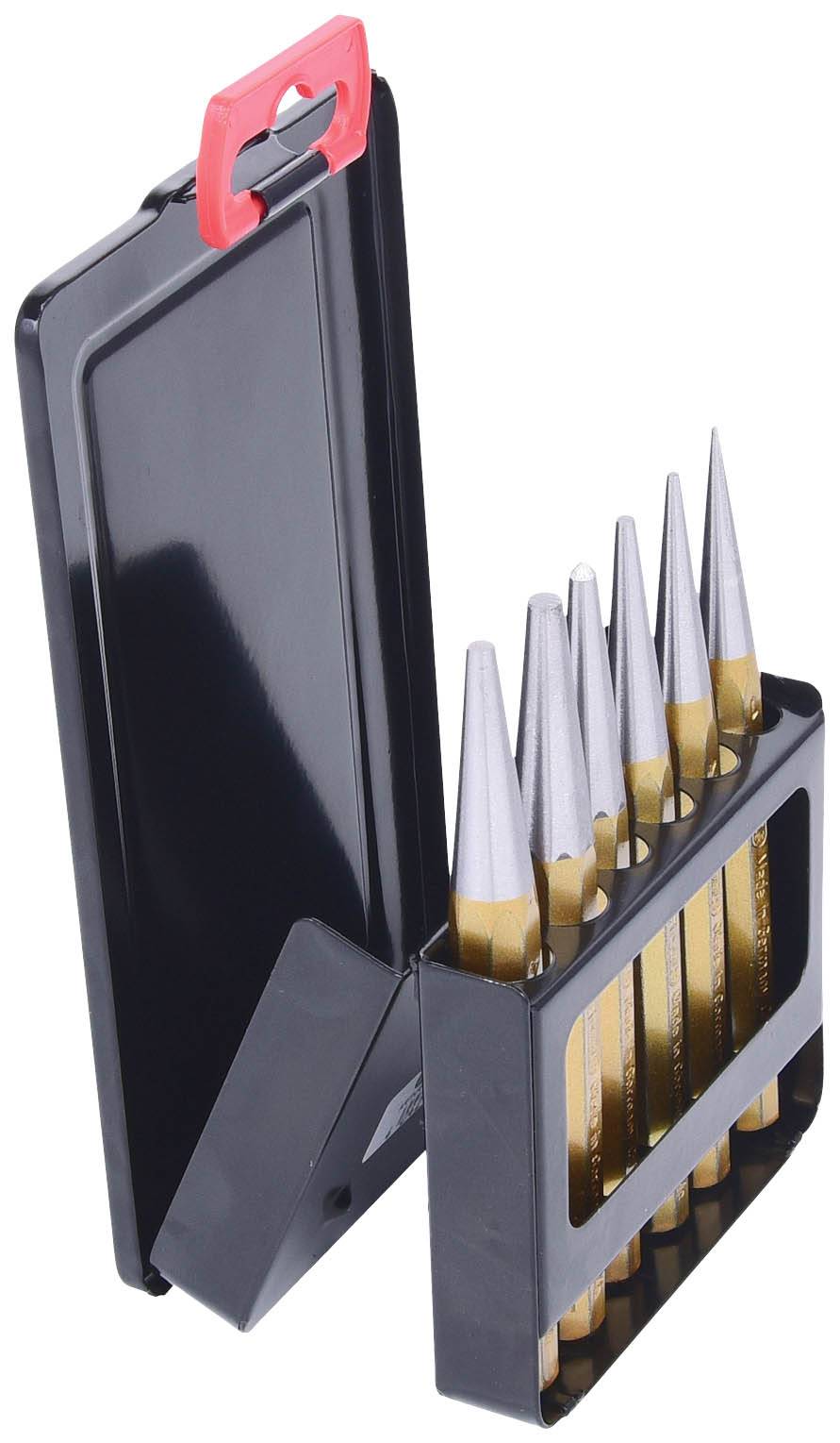 Ein Set aus sieben Bohrern in einer schwarzen, aufrecht stehenden Box, teils geöffnet, mit rotem Griff oben sichtbar.