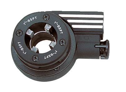 Abgebildet ist ein schwarzes, mechanisches Teil mit Aufschrift '1"-BSPT', verwendet für Gewindeschneiden von Rohren.