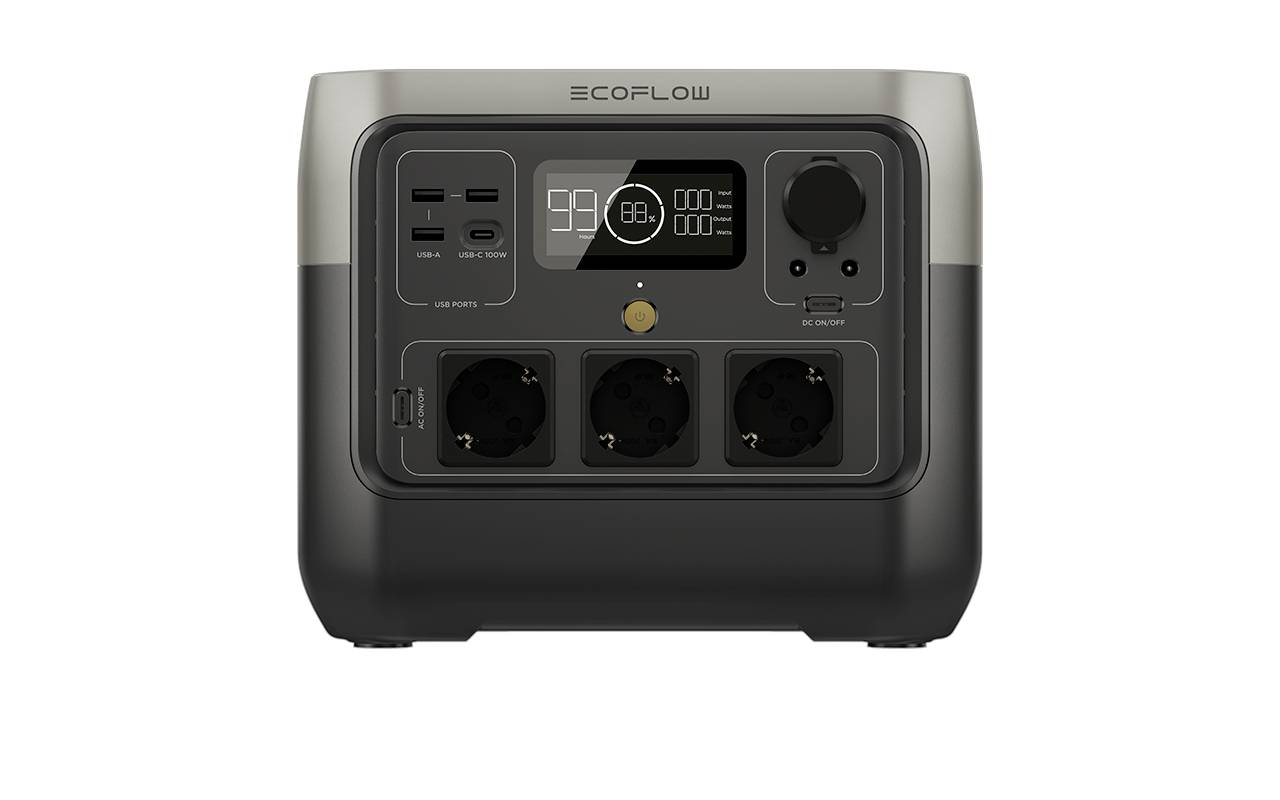 Tragbare Powerstation mit mehreren Steckdosen, USB-Anschlüssen und Display zur Anzeige der verbleibenden Ladezeit und des Batteriestatus.
