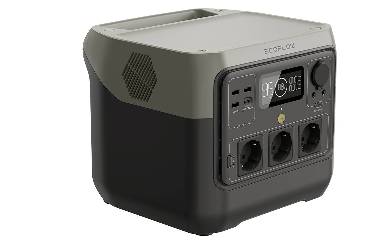 Tragbare Powerstation von EcoFlow mit mehreren Anschlüssen und digitalem Display, zur mobilen Stromversorgung konzipiert.