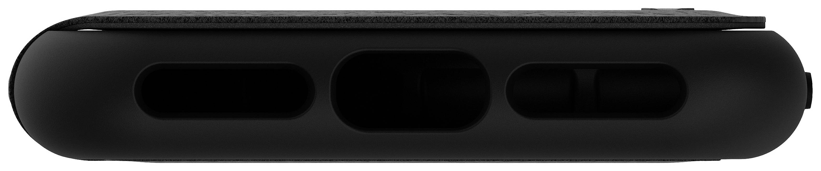 Eine schwarze Fernbedienung mit drei länglichen Tasten auf der Vorderseite, horizontal angeordnet.