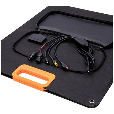 Tragbares Solarpanel mit verschiedenen Kabeln und Anschlüssen im Inneren, geeignet für mobiles Laden und Energienutzung unterwegs.