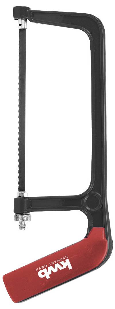 Ein Bügelsägeblatt in einem schwarzen Metallrahmen mit rotem Griff. Geeignet für präzise Metall- oder Kunstoffschnitte.